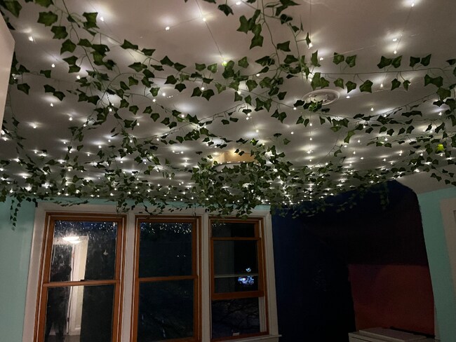 Photo - 1087 N Hoosac Rd