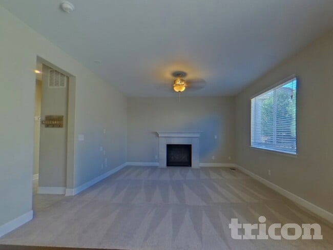 Photo - 7773 Oasis Dr