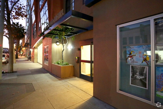 Photo - Leland Apartments