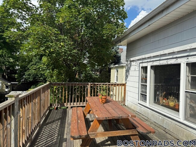 Photo - 50 Vinal Ave Unit 2