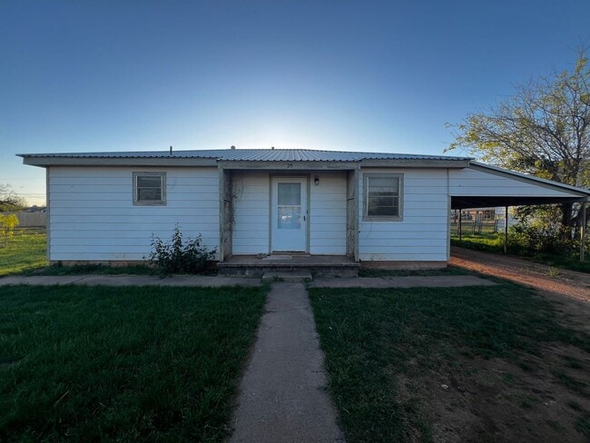 Adorable 2 Bedroom Home in Anson! MOVE IN ... - Adorable 2 Bedroom Home in Anson! MOVE IN ...