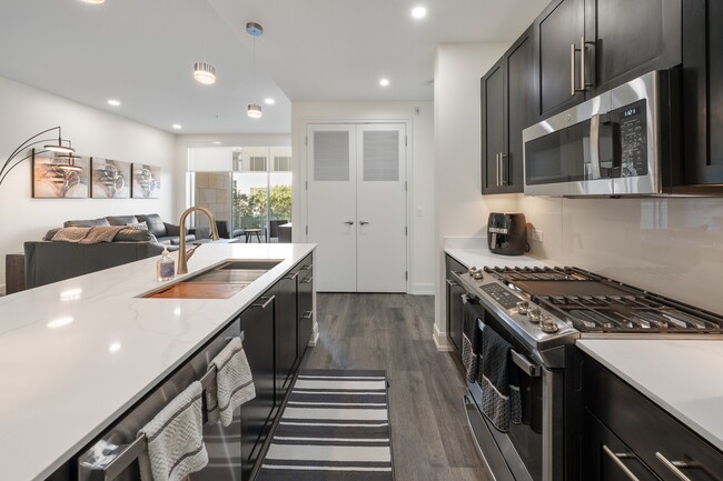 Building Photo - The Residences on High Street Rental