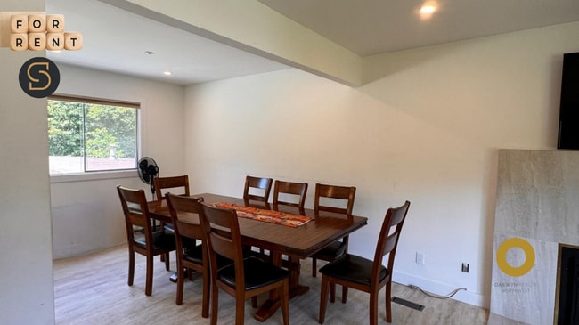 Photo - 40221 Garibaldi Way