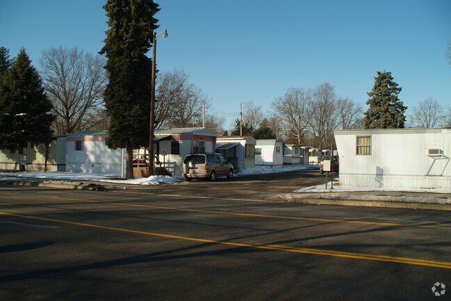 Photo - Woodmont Mobile Home Park