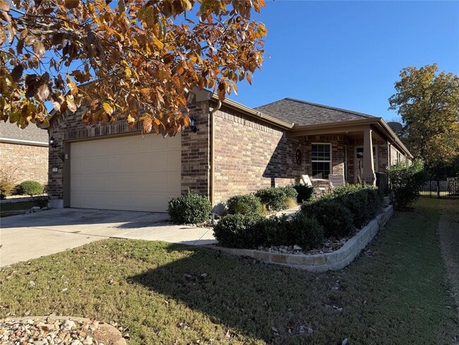 Building Photo - 233 Hobby St