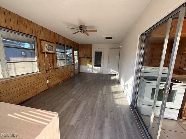 Photo - 505 Jersey Rd W