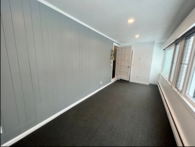 Bedroom 2 - 16 Arlington St Unidad 1