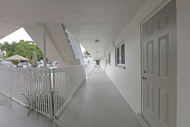 Photo - Ben Mar 2590-105 Unit 2590 First Street, 105