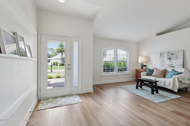 Photo - 2051 Thornwood Dr SE