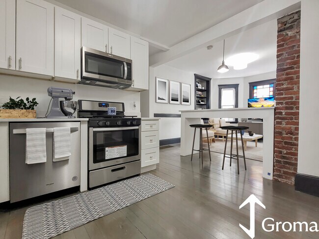 Photo - 19 Peverell St Unit 1