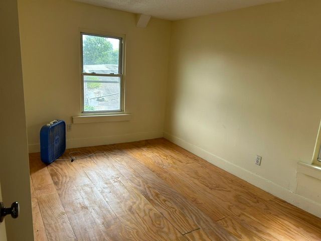 64 Prospect St Unidad B