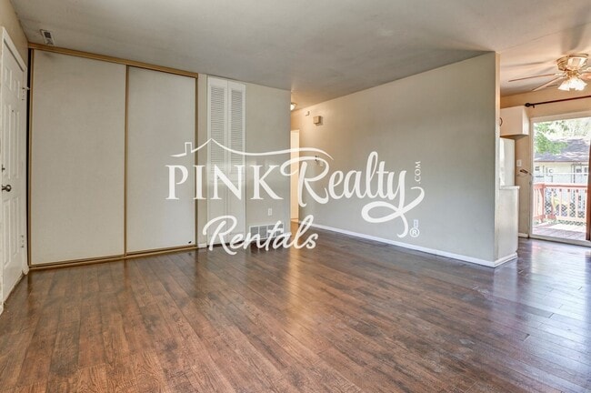 Photo - 4283 Deerfield Hills Rd