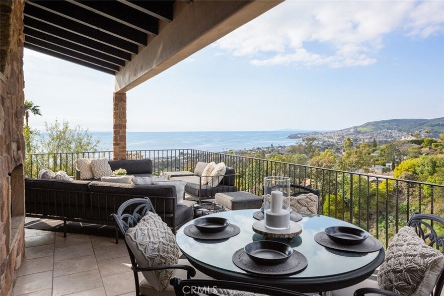 Photo - 703 Gainsborough Pl