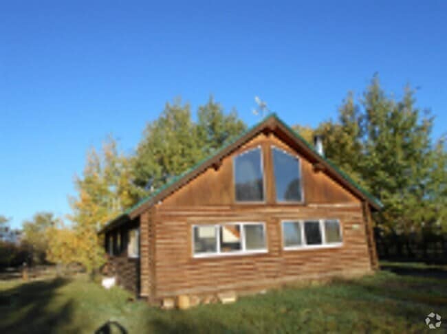 Building Photo - Rustic Log Cabin for Rent – Quiet Country ... Rental