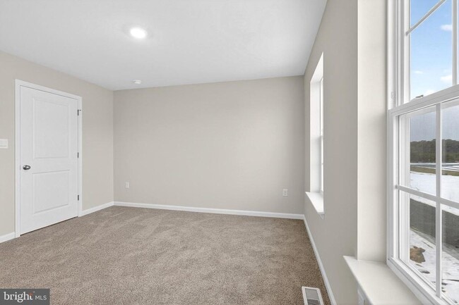 Photo - 159 Sandy Rdg Rd