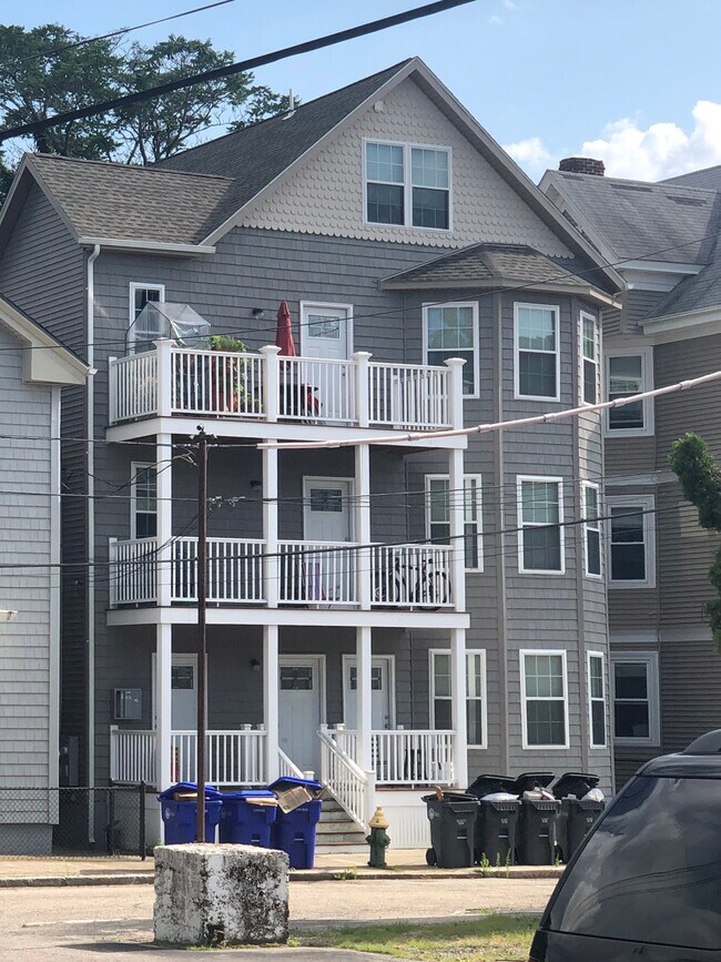 Photo - 18 Spencer St Unit 3