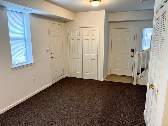 Photo - 1104 W 38th St