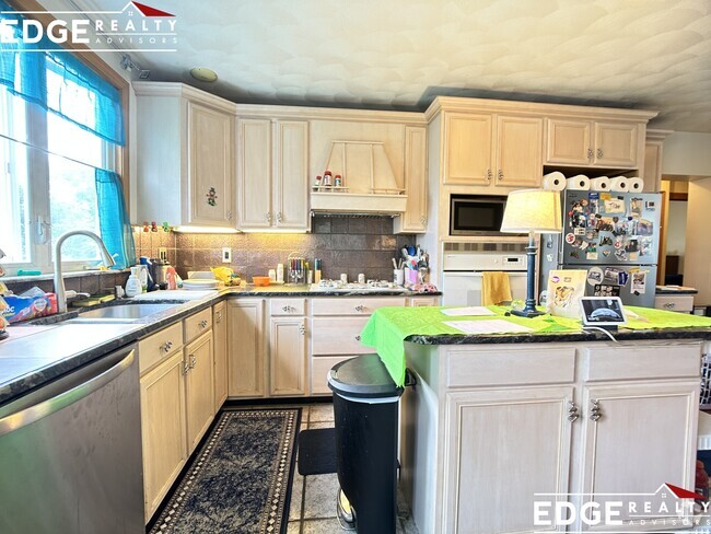 Building Photo - 78 Claymoss Rd Unit 3 Rental