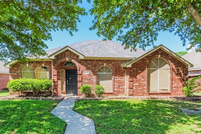 Building Photo - 213 Morningstar Ln