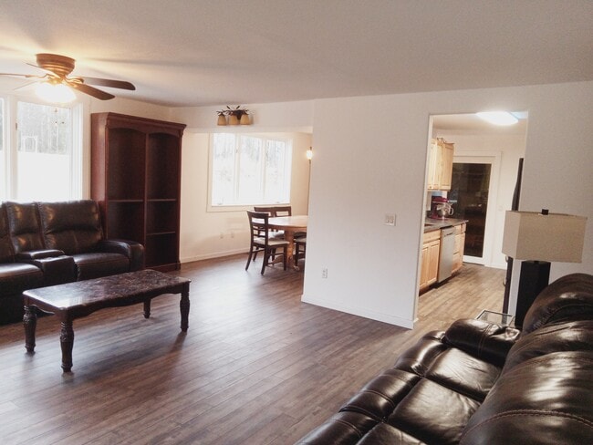 Photo - 2400 Richards Ct