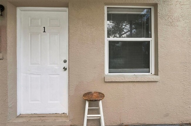 1771 Russell St S Unit 1