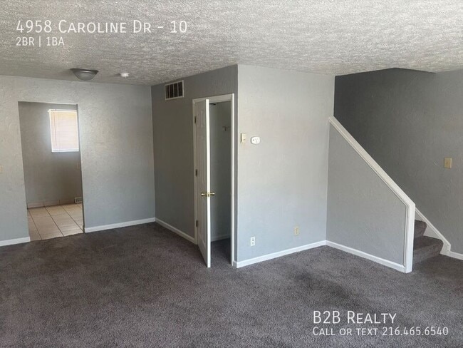 Photo - 4958 Caroline Dr