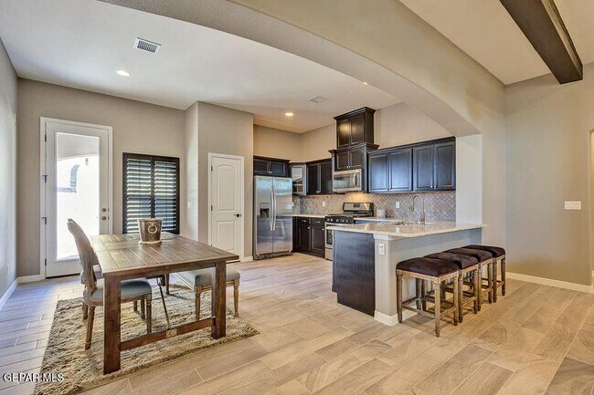 Photo - 12934 Terrington Ave