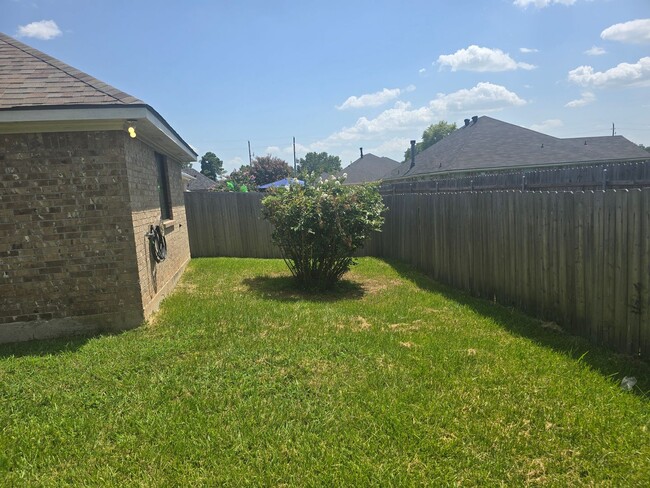 Photo - 5024 General Polk Dr
