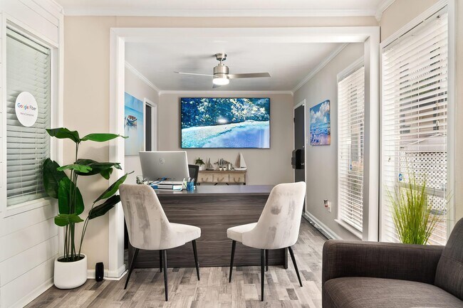 Photo - Tides at Mueller