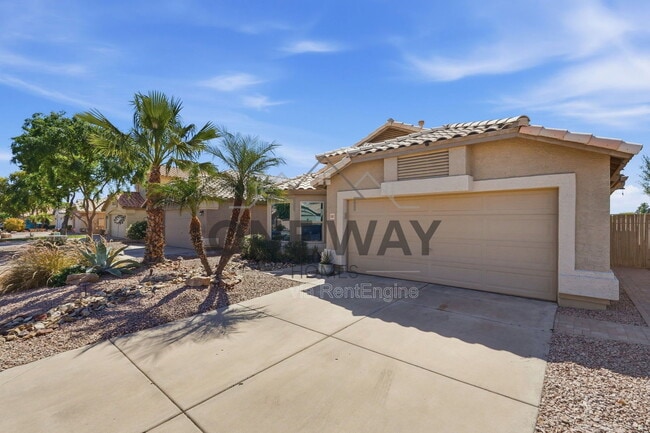 Photo - 1307 E Century Ave