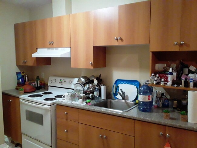 Photo - Bachelor Apartment in Hull - Prime location Unit C