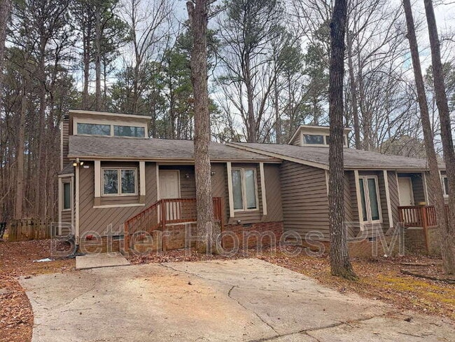 Building Photo - 5513 Kaplan Dr