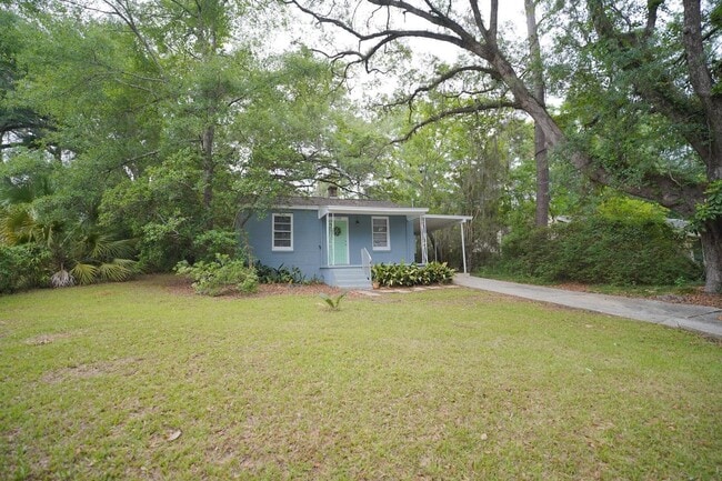 Photo - 1308 Coleman St