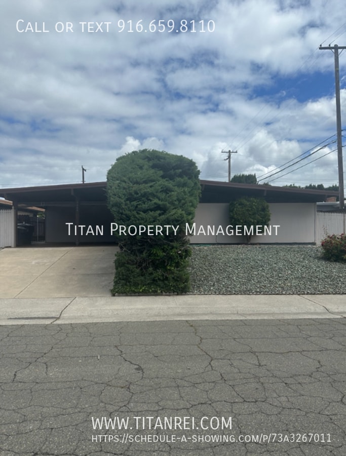 Photo - 5000 Tufts St