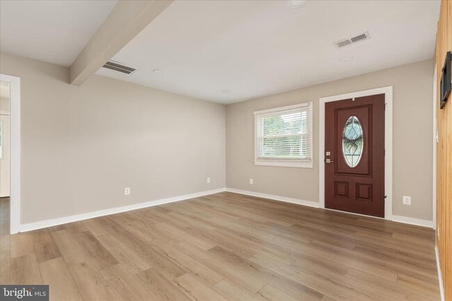 Building Photo - 14013 Glenkirk Rd