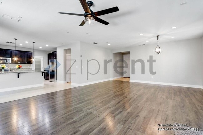 Photo - 1125 Berkshire Dr