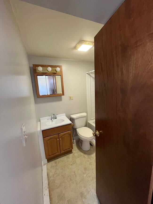 Photo - Utilities included! Unit Apt 6