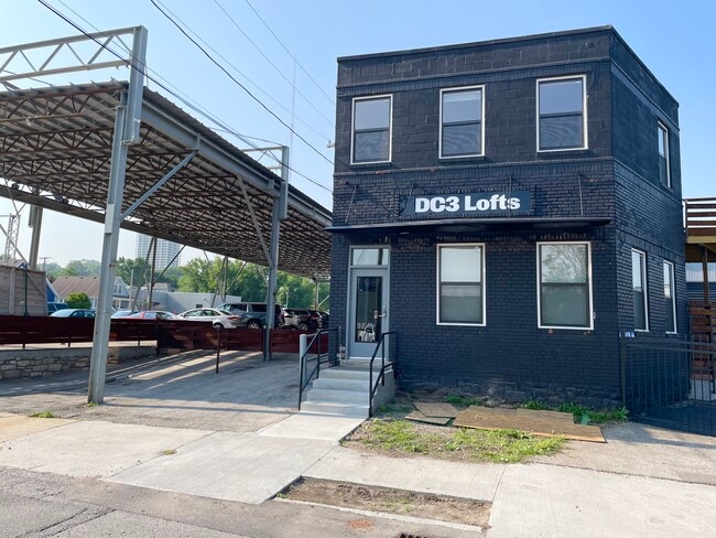 Photo - 1211 W 27th St Unidad A