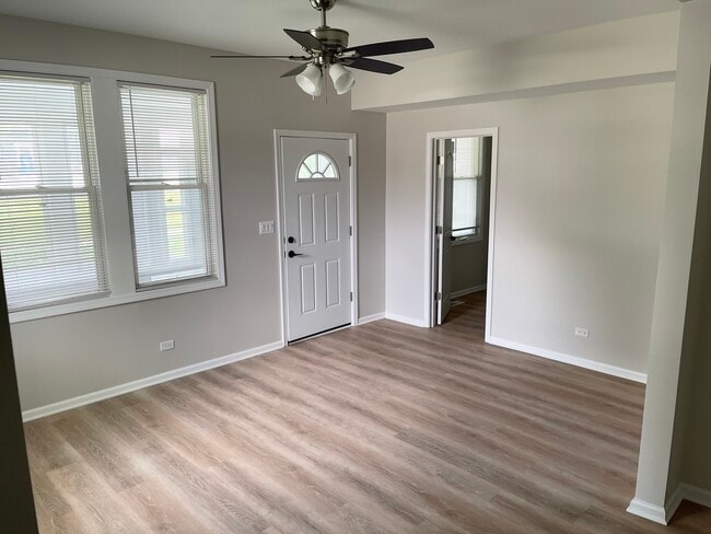 Photo - 8370 Archer Ave Unit 1F