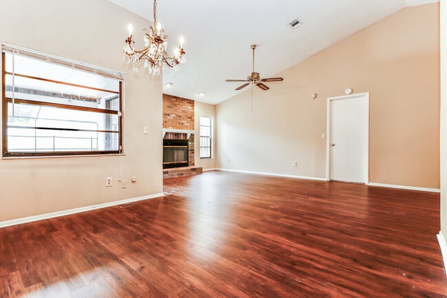 Photo - 8905 Bayaud Dr