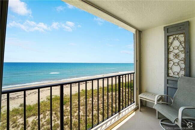 Building Photo - 10310 S Ocean Dr Unit 505 Rental