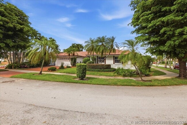 Photo - 20009 NW 66th Pl