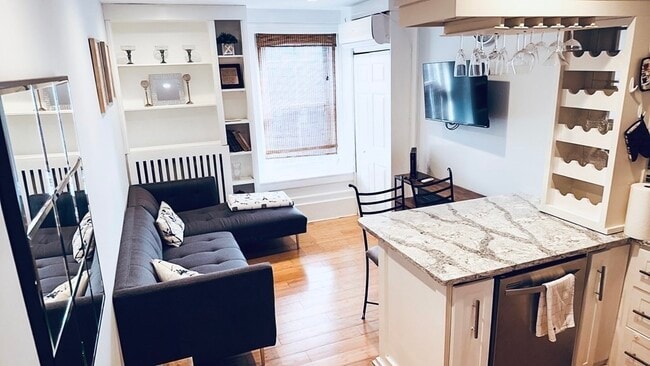 Photo - 456 Beacon St Unit 10