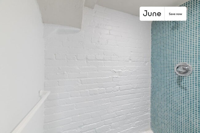 Photo - 1443 Parkwood Pl NW Unidad B