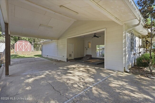 Photo - 117 McCree Dr