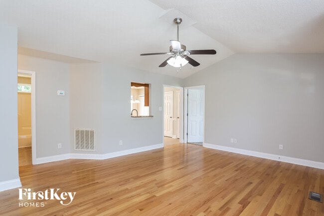Photo - 3508 Sidneys Way