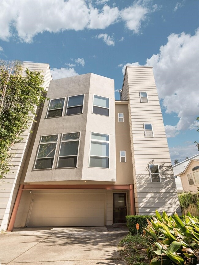 Photo - 4243 Purdue St