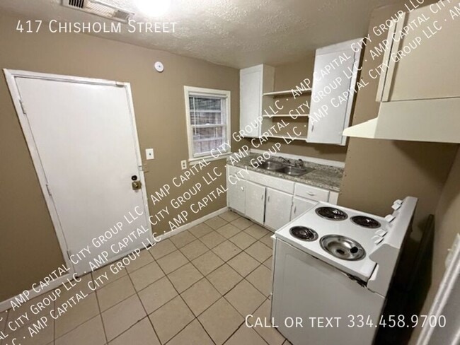 Photo - 417 Chisholm St