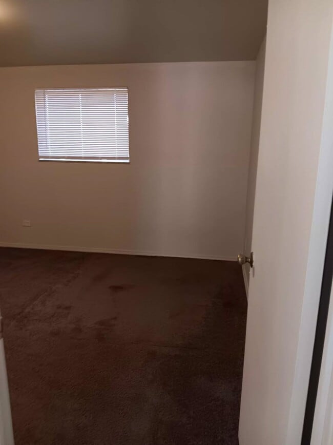 Photo - 2384 Williams Creek Rd