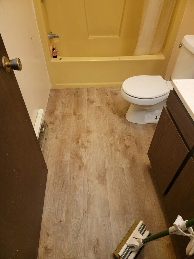 Photo - 405 Forest Ave